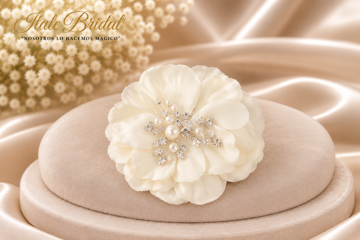TOCADO FLOR IVORY CON PEDRERIA